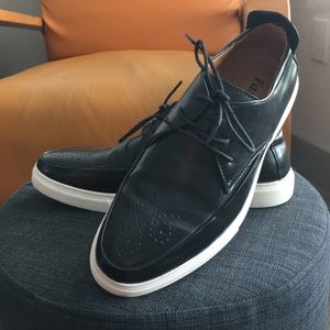 Black Oxford Shoes with Padded Insole